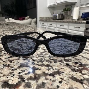 Quay Australia Black Rectangular Sunglasses